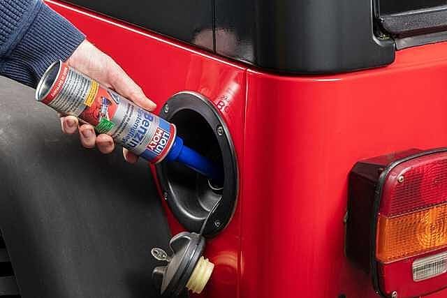 Liqui Moly Fuel System Treatment Fluid 300 ml Visit the Liqui Moly Store